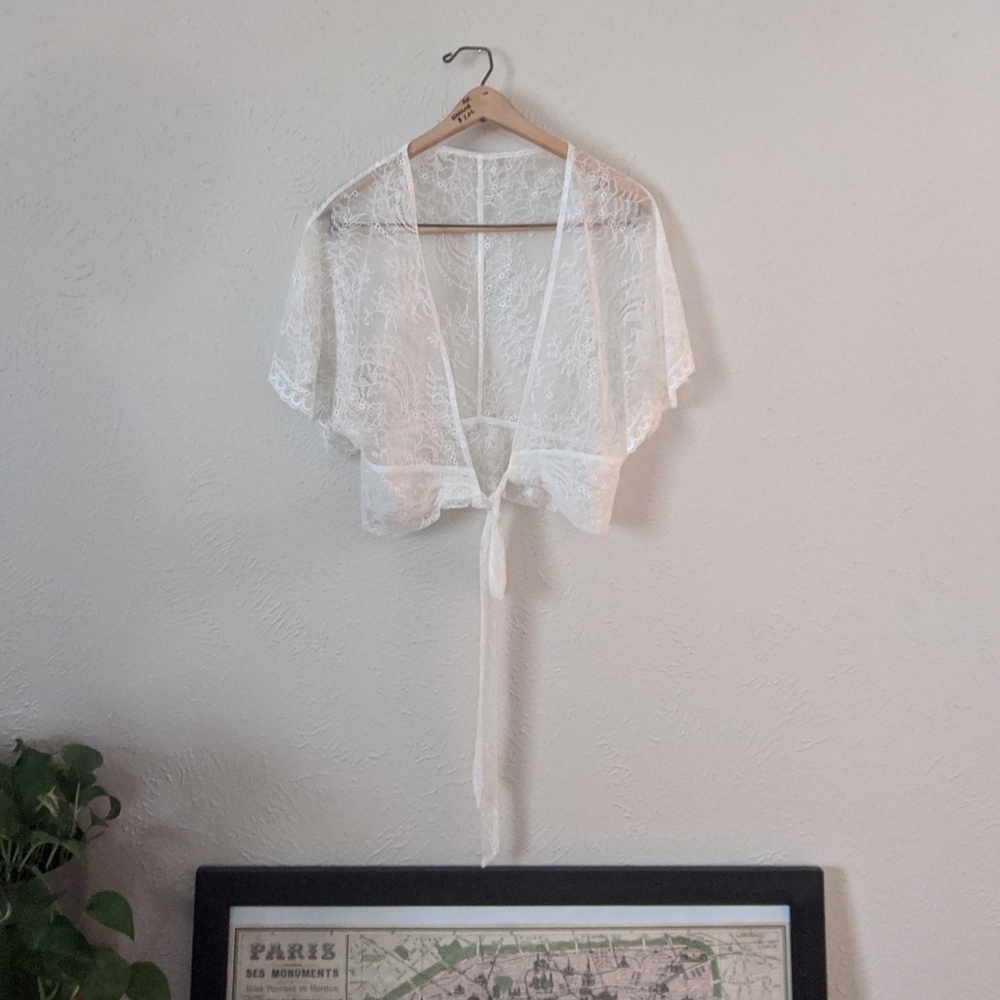 Lace wrap